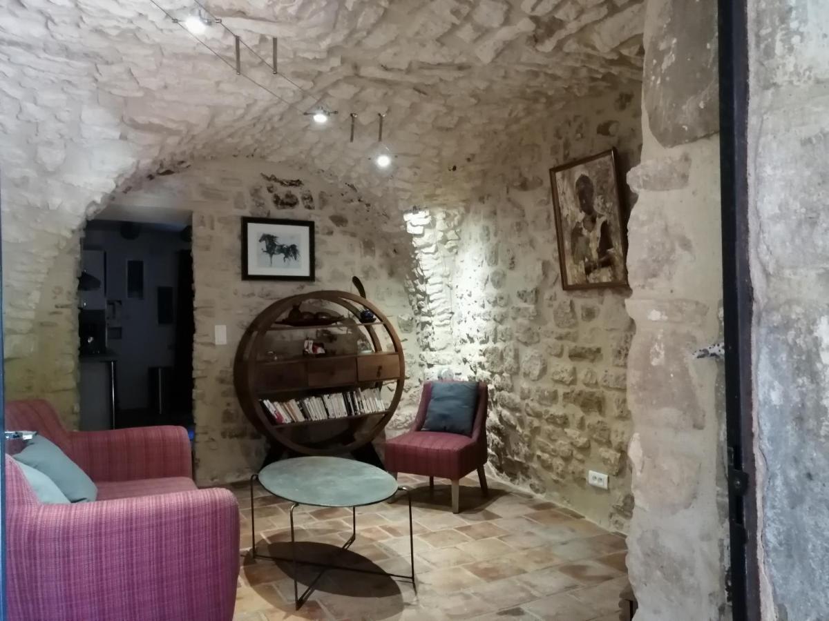 Apartment D'emeline
